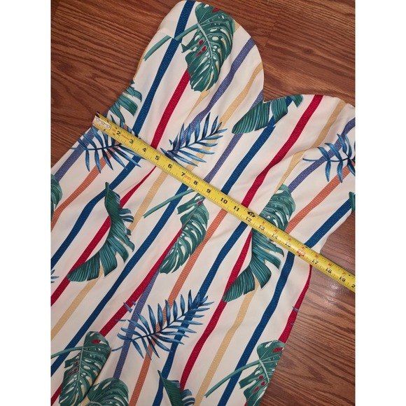 Fashion Nova Vacay To The Tropics Jumpsuit XL Green Stripe Tropical Strapless - Picture 4 of 8